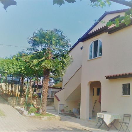 Apartments Folo Tar-Vabriga Luaran gambar
